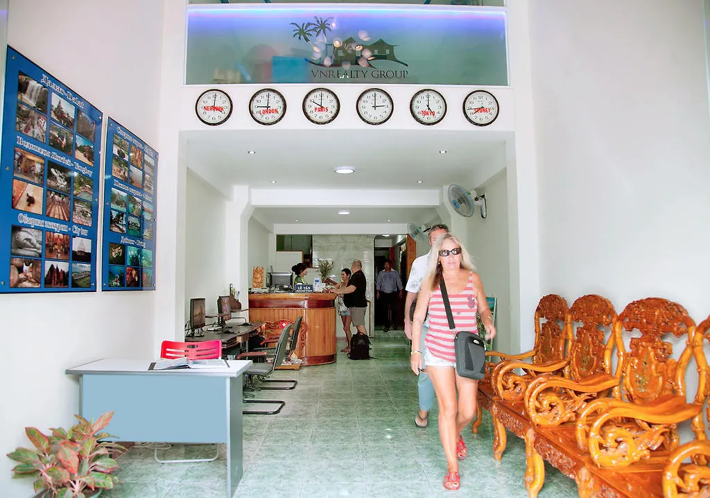 Blue Sky Hotel Nha Trang
