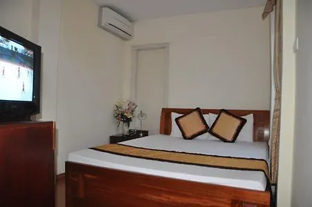 Blue Sky Hotel Να Τρανγκ